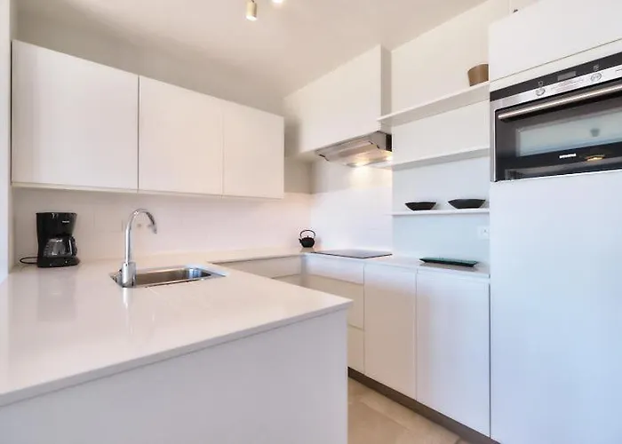 Lecomte - The Shoreline Collection 15 Oostende