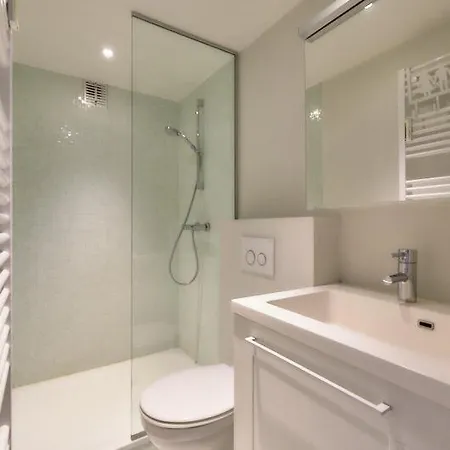 Apartment Lecomte - The Shoreline Collection 15 *